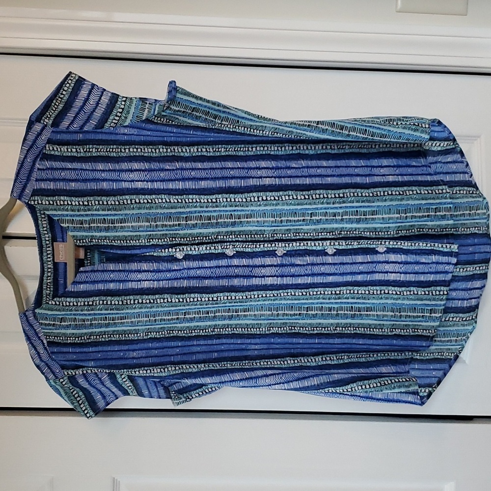 Chico’s Blouse Color Blues Plus Size 2 equal to a size 12 💙💙💙